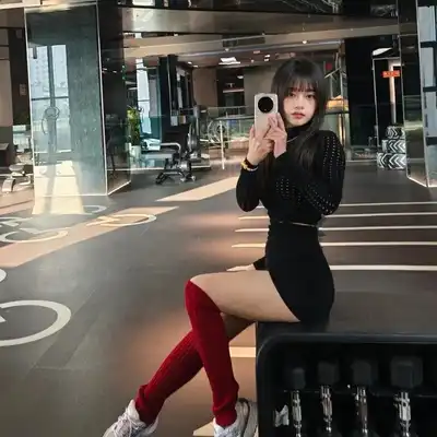 毛铭